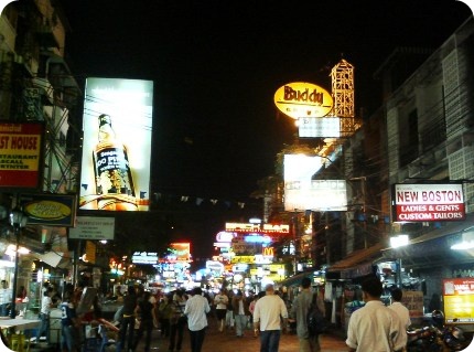 行きタ～イ♪見タ～イ♪食べタ～イ♪『カオサン』編