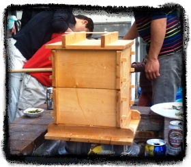 蒸されるもち米さんｗｗｗ