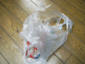 スーパーのビニール袋を破壊だ～！！！