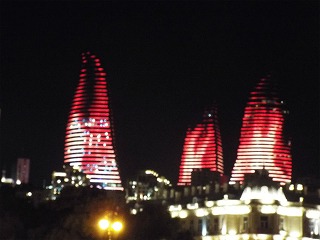 ますます熱くなっている　「火の国」へ！アゼルバイジャン