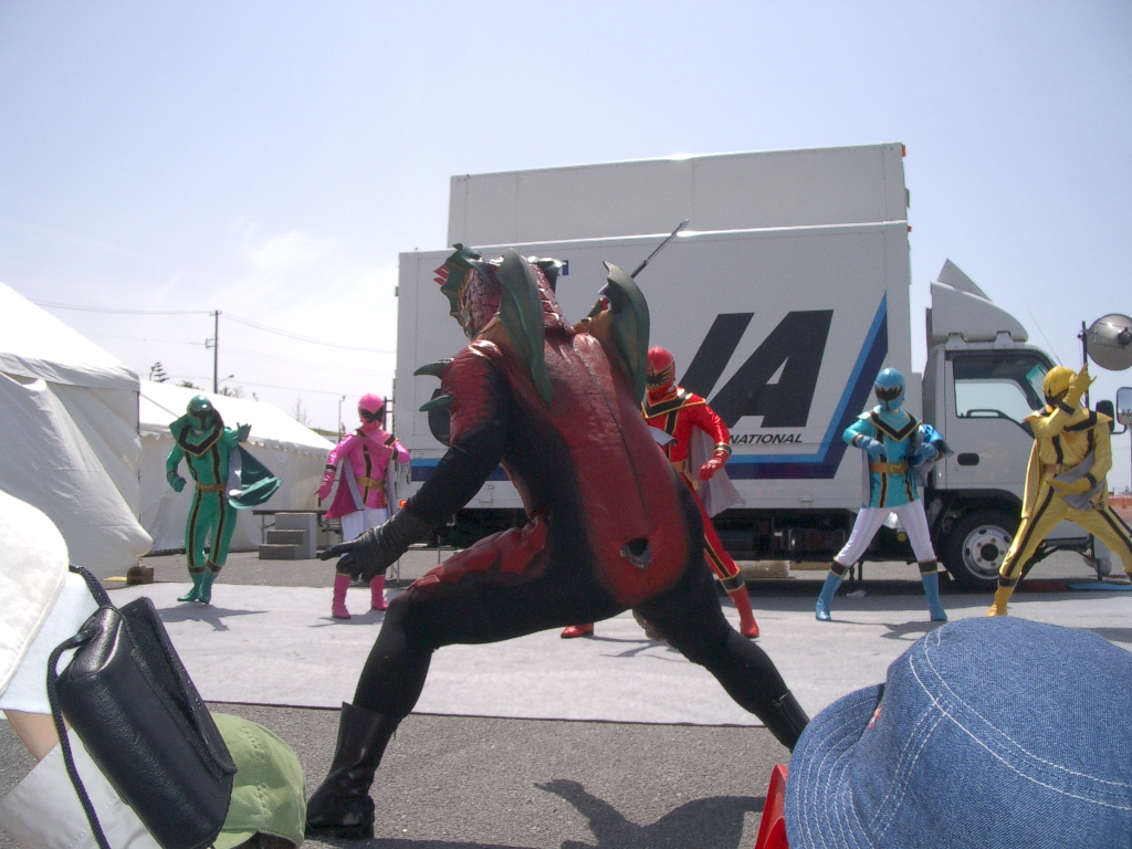 魔法戦隊マジレンジャー　ショーを見る