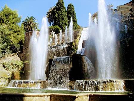 500種類以上もの噴水が圧巻！ティヴォリのエステ家の別荘