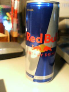 スタミナドリンク「レッドブル」