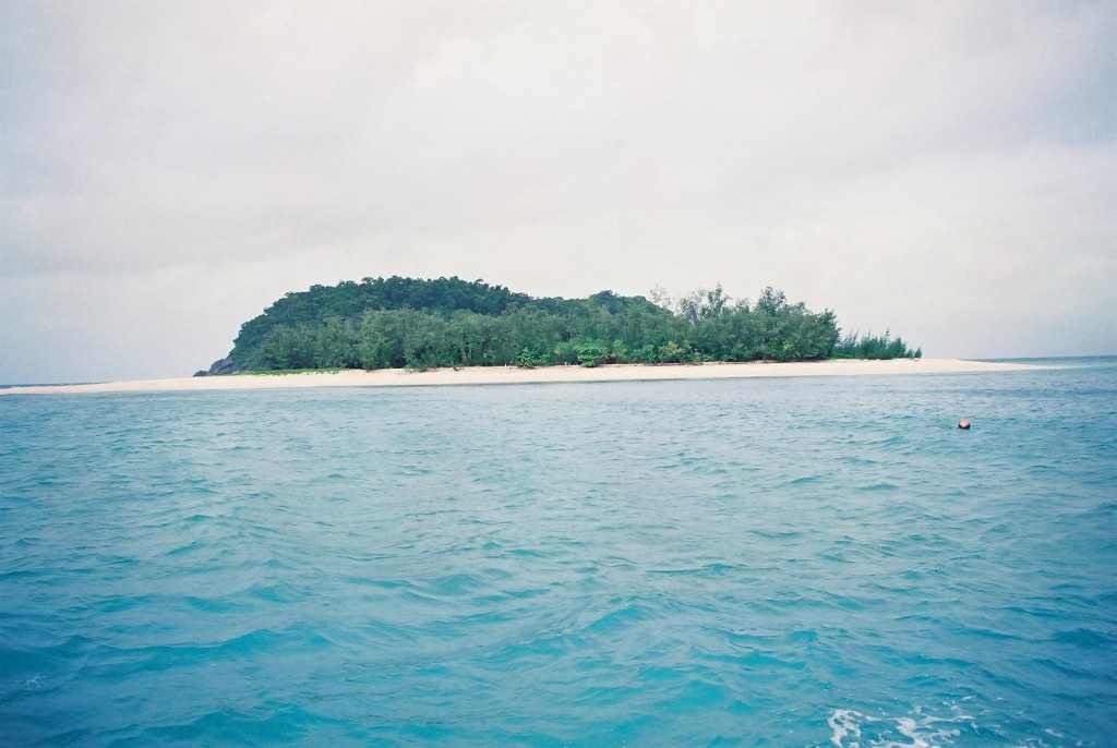 グレートバリアリーフの無人島キャンプ　１日目