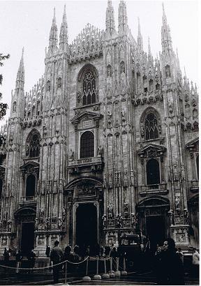 Vol.2 イタリア---ミラノの朝