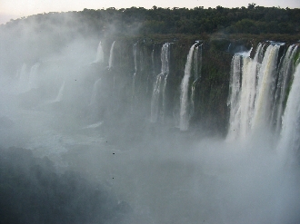 アルゼンチン側から