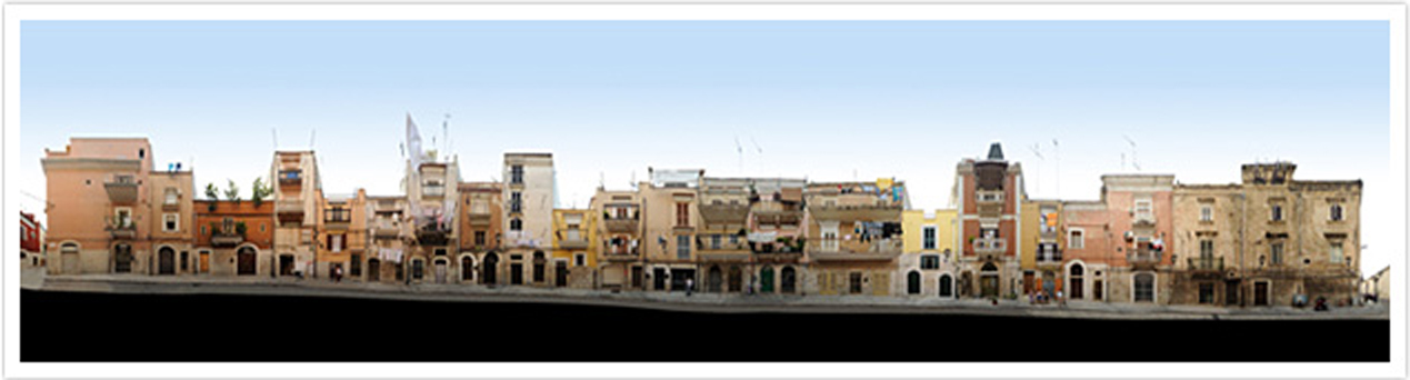 南イタリアの街並みから生まれた写真展~ 東京・銀座「Parallelismo」(パラレリズモ)by鈴木知之氏