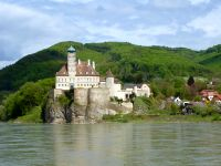 ヴァッハウ渓谷