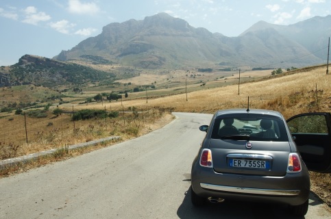 Ｈ様／「タルガ・フローリオ」のコースを走る☆郷愁のシチリア９日間
