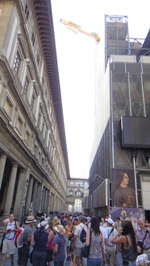 ウフィッツィイ美術館　長蛇の列