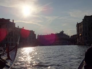 ヴェネチア　ゴンドラからの眺め