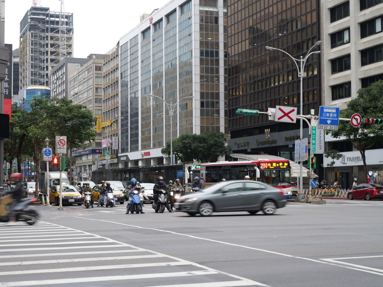 台北（バイク風景）