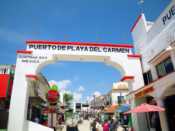暮らすように過ごす、カリブの港町プラヤ・デル・カルメン
