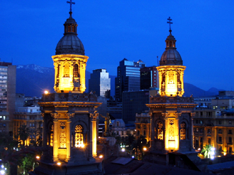 チリの首都・サンティアゴ