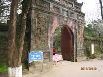 Vn23　ベトナム フエの世界文化遺産　トゥ・ドゥック帝廟