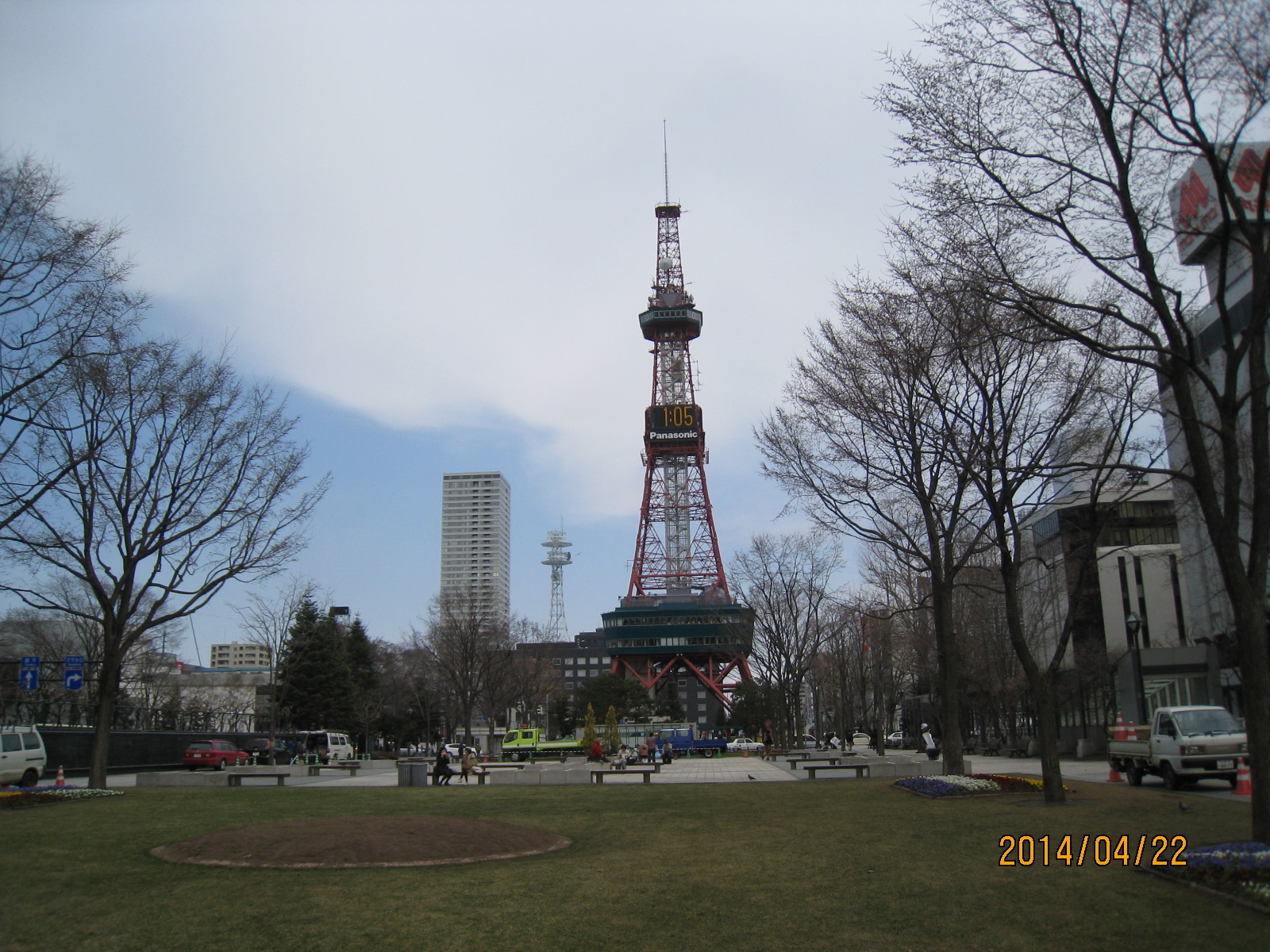 Bu41  札幌の大通公園に春の気配！