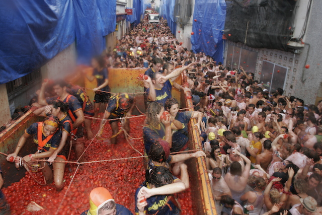 スペイン・ブニョールのトマト祭り