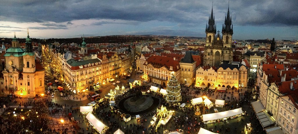 プラハのクリスマスマーケット
