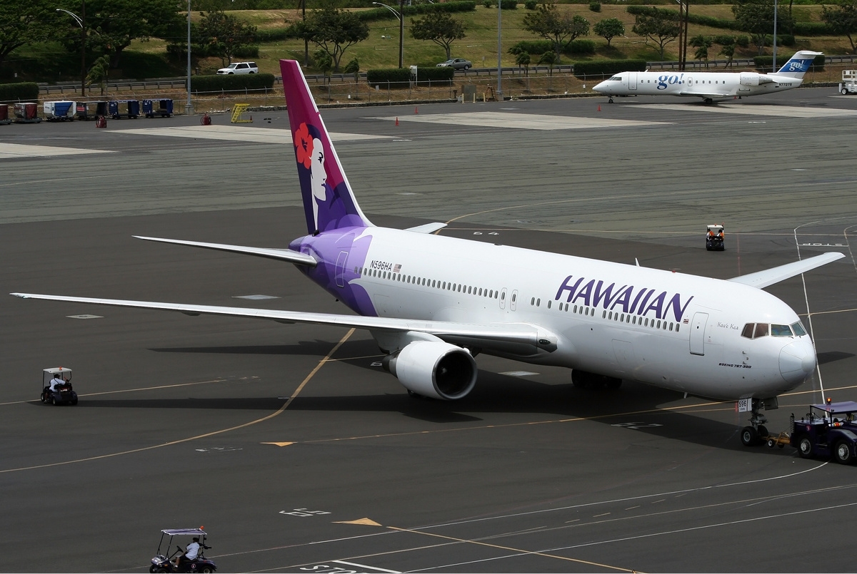 ハワイアン航空、14日間隔離免除の発表を受け、日本路線を再開・増便