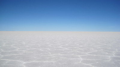 ボリビア：ウユニ塩湖